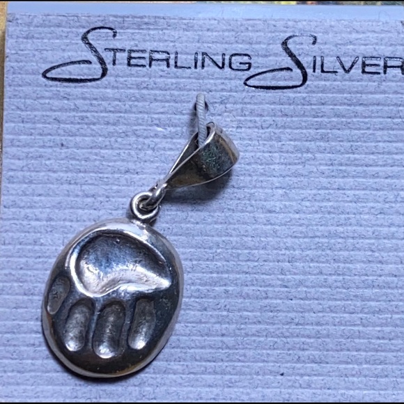 Jewelry - Picture 2 of 6